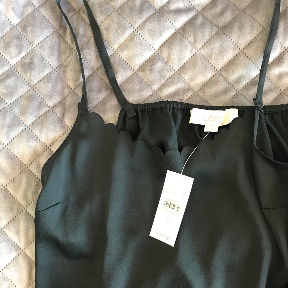 NWT LOFT Scalloped Tank